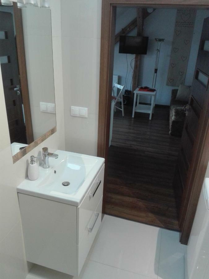Sky View Condo In Tarnowskie Gory Luaran gambar